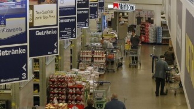 Търговските вериги не са променили договорите с доставчиците си 