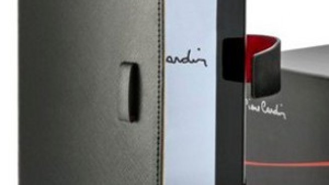 И Pierre Cardin пуска таблет на пазара 