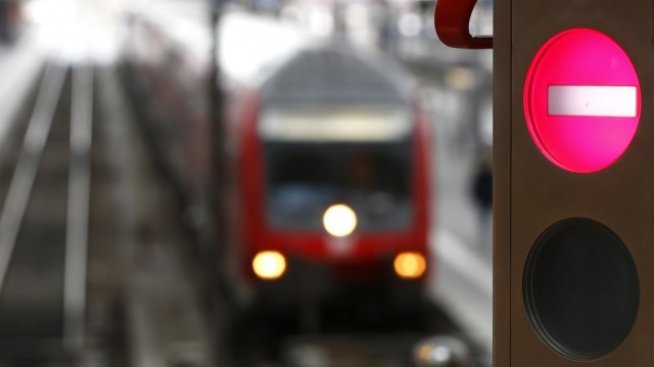 ЕК глоби оператори на товарни влакове с 49 млн. евро заради картел