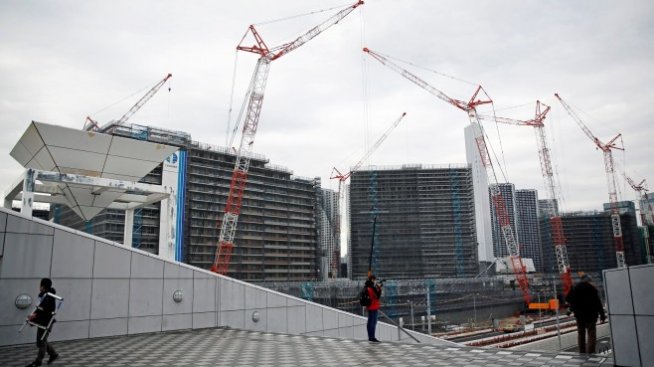 Измъчената строителна индустрия на Япония увеличава капиталовите разходи за технологии