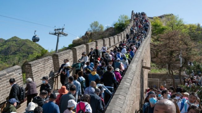 Китайското население расте с най-бавен темп от 50-те години