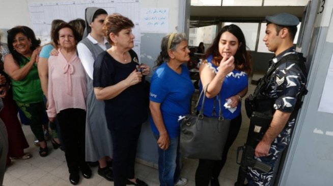 В Ливан се провеждат първите от близо десетилетие парламентарни избори