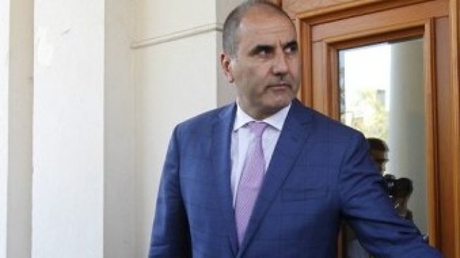 Цветан Цветанов очаква българите да се върнат от чужбина