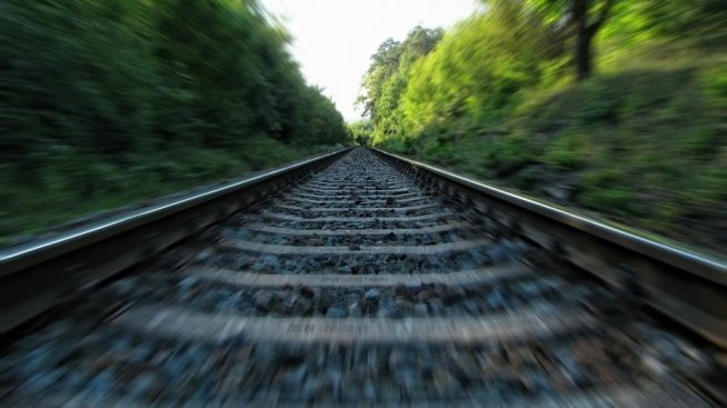 Парламентът прие на първо четене промени в Закона за железопътния транспорт