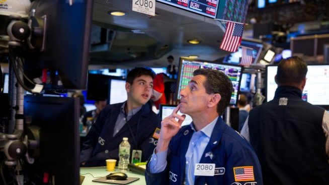 Предупреждението на Джером Пауъл скова борсовите индекси на Wall Street
