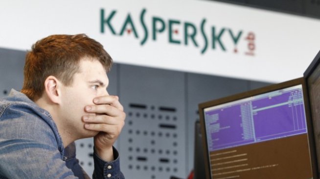 Китай показва червен картон на Symantec и Kaspersky