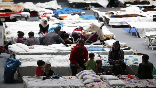 Албания отхвърли създаване на приемни центрове за мигранти на нейна територия