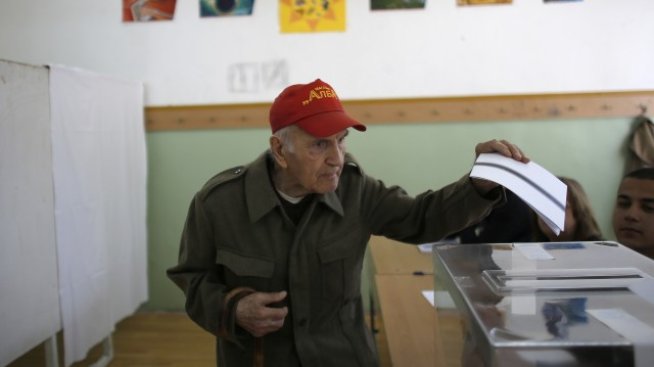 Гласуването - задължително, референдумът – мираж?