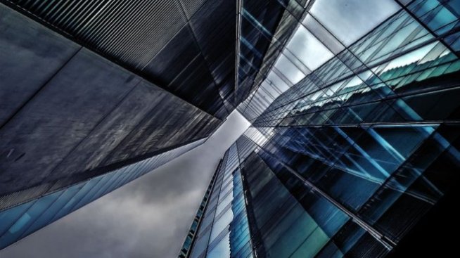 Brexit помрачава настроенията на пазара на бизнес имоти в Европа