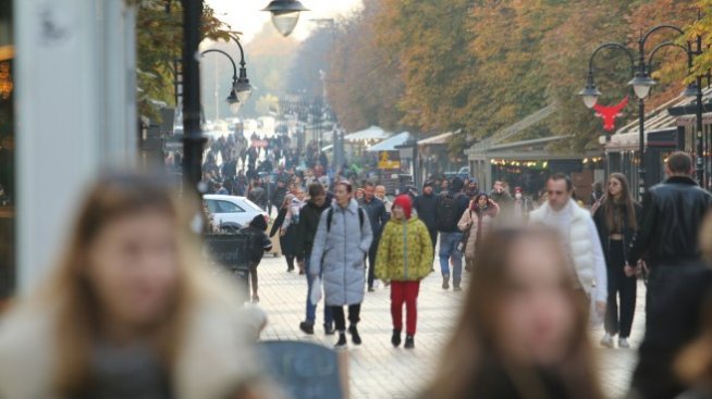 Мяра: Индексът на обществено напрежение леко навлиза във фазата „висок, с трудно контролирани рискове“