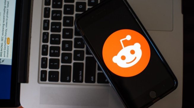 Бунтът на дребните инвеститори не успя, но може да се повтори