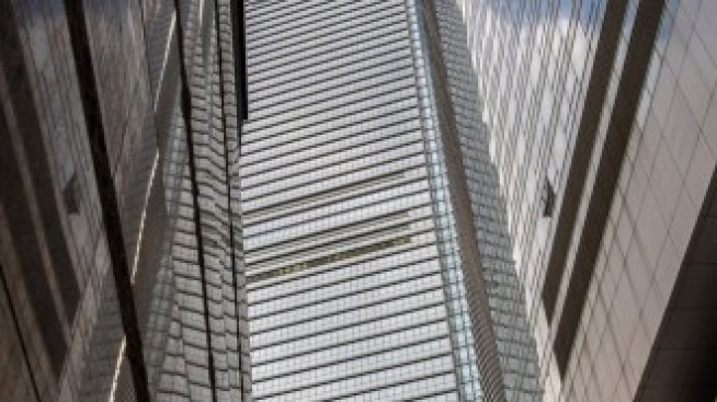 Глобалните инвестиции в бизнес имоти са намалели с 26% през 2020 г.