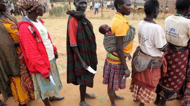 Уганда блокира достъпа до Facebook и Twitter по време на изборите