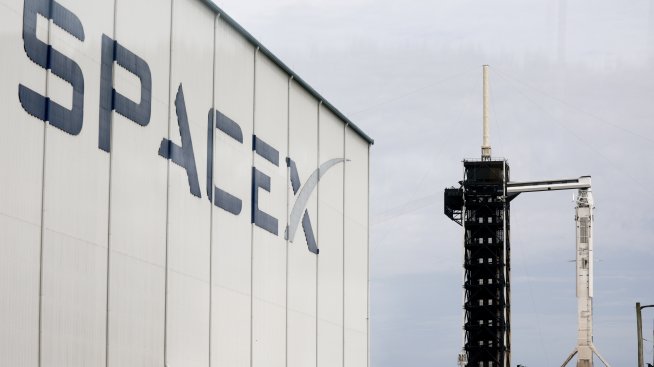 SpaceX иска да построи 52-километров газопровод за снабдяване на ракетите в Кейп Канаверал
