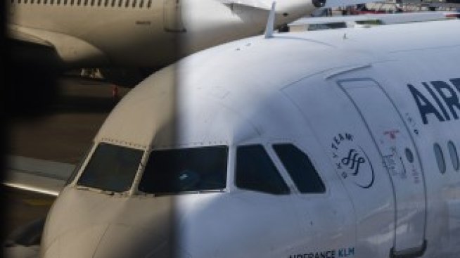 Две авиокомпании са отменили полети до Москва, докато ЕС обсъжда санкции за Беларус