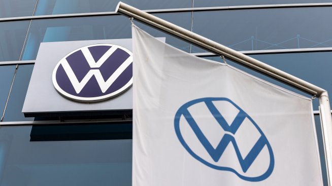 Автоконцерните атакуват дълговите пазари след пробив в преговорите между САЩ и Китай