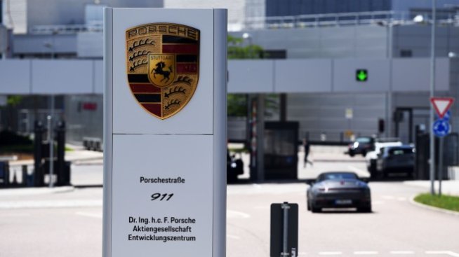 Глобяват Porsche с 40 млн. евро заради нередности при подадени данъчни декларации