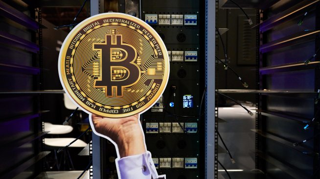 Биткойнът изнесе на гърба си криптопазара през първата половина на 2025 г.