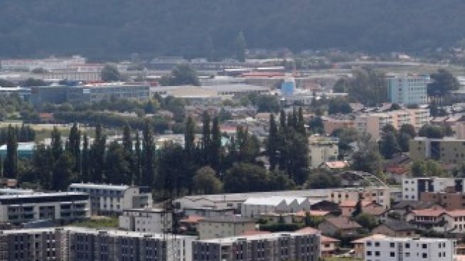 Три швейцарски компании финализираха първата имотна трансакция с блокчейн