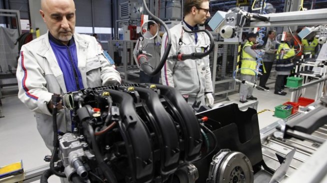 PSA търси купувач на двигатели, правени за BMW и Ford