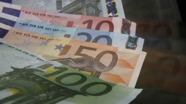 Текущата сметка започва 2017 г. с 69,6 млн. евро излишък