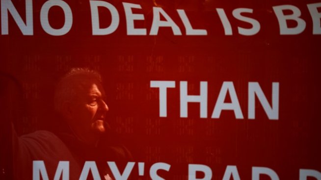 Brexit кризата се засилва, след като парламентът не намери план Б