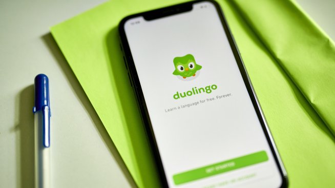 Новият отчет на Duolingo срина цената на акциите ѝ с 20%
