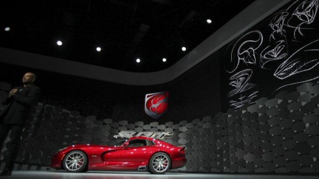 Новият супер автомобил Viper на Chrysler