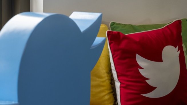 Мъск сложи продажбата на Twitter &bdquo;на трупчета&ldquo;