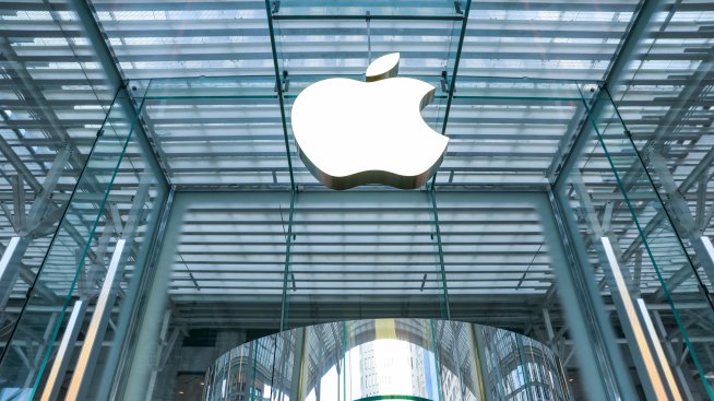 Apple пуска нови модели MacBook Pro, iPad Pro и Vision Pro