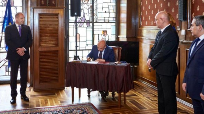 Проф. Николай Неновски влезе в ръководството на централната банка