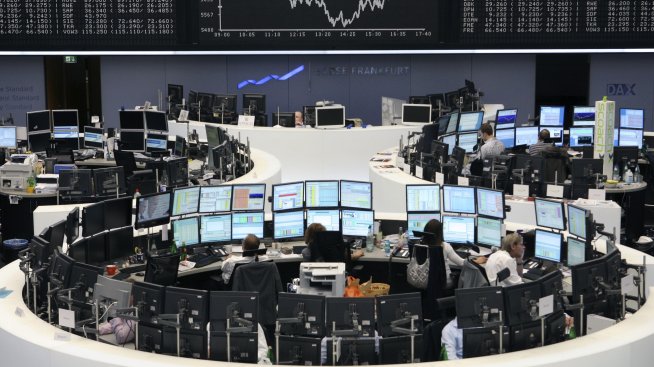 Европейският индекс STOXX 600 отстъпи от едноседмичния си връх