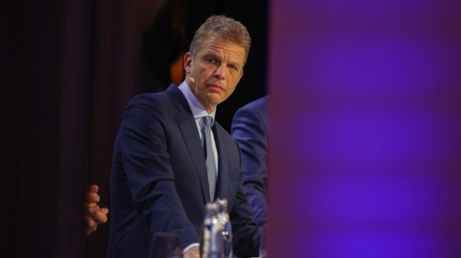 Шефът на Deutsche Bank зове за напредък за съюза на капиталовите пазари