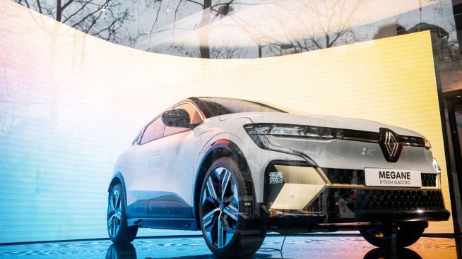 Renault потвърди целогодишните си цели след силен ръст на приходите