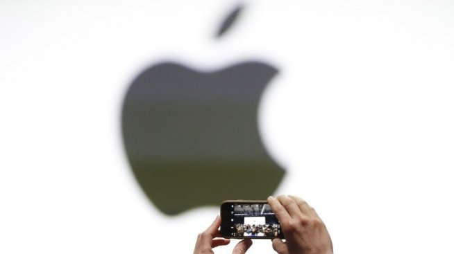 Apple може да инвестира 1 млрд. долара във видео съдържание