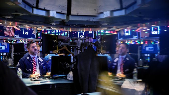 Опасенията за способността на Фед да избегне рецесия помрачават Wall Street*