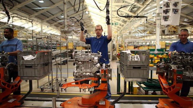 Бизнесът очаква спад на инвестициите с над 20% за тази година