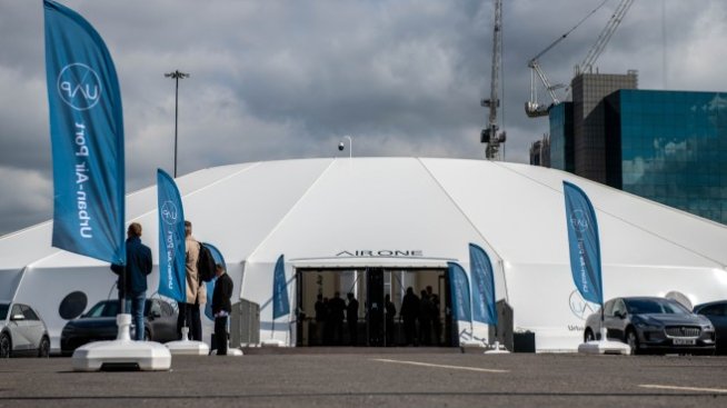 Англия се очертава като дом на първия в света хъб за въздушни таксита