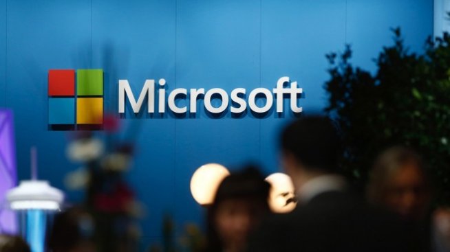 Microsoft иска да придобие британския стартъп Softomotive