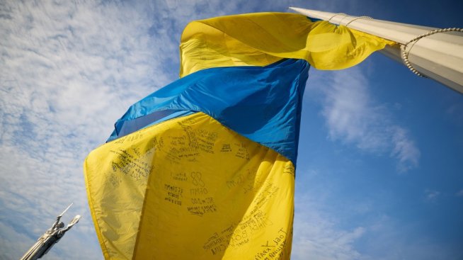 Украинските военни развяха знамето в Роботине, разрушена е система С-400 в Крим