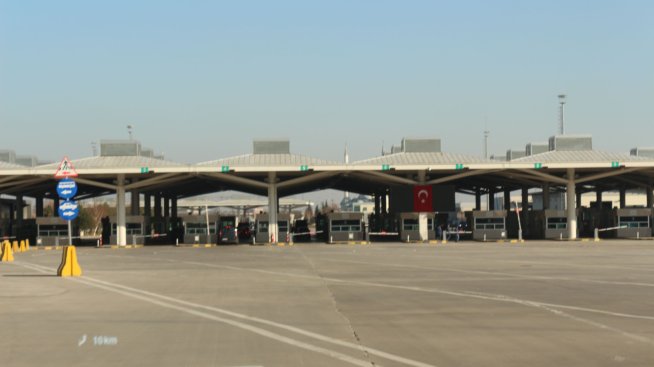 Забавена държавна такса оставя "Евролаб 2011" на "Капитан Андреево"