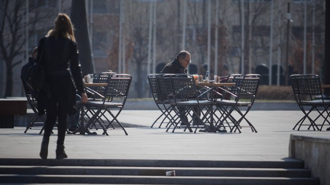 Заетостта у нас се свива до рекордно ниско равнище, нетипично и за годините на Covid