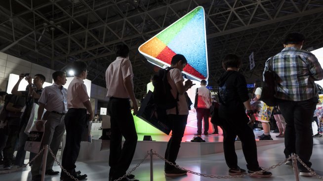 Съдия в САЩ нареди на Google да отвори магазина си с приложения за конкуренти