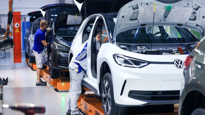 Volkswagen се фокусира върху програмата си за ефективност след разочароващ отчет