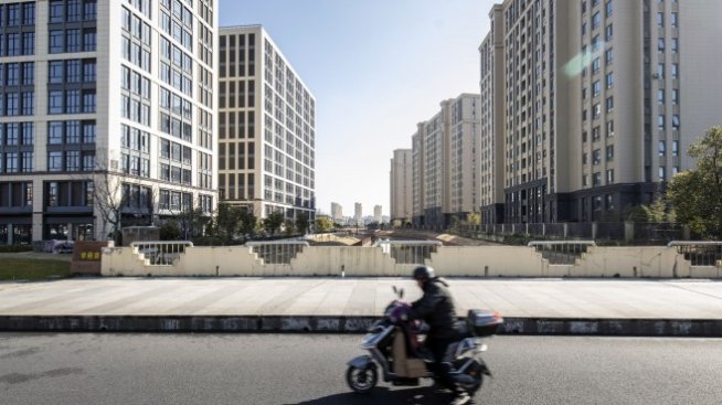 Китайски строител се сблъсква с дефолт заради Covid блокадата в Шанхай