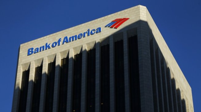Бизнесът с инвестиционно банкиране удари печалбата и на Bank of America