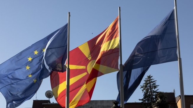 ЕС проправя пътя за преговори за присъединяване с балканските страни