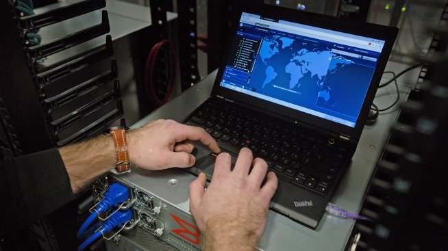 Азиатски дипломати са били обект на кибершпионаж, вероятно от Китай