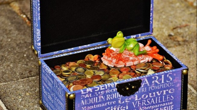 Икономическите платформи на партиите – много шум за нищо