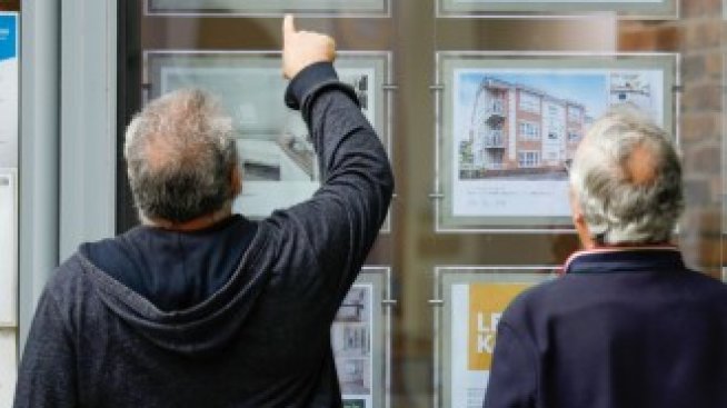 Едно на всеки седем жилища във Великобритания се продава за седмица